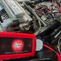 蔚小理新勢(shì)力互聯(lián)網(wǎng)造車在CAN FD硬件主框架及后裝控制方案開(kāi)發(fā)